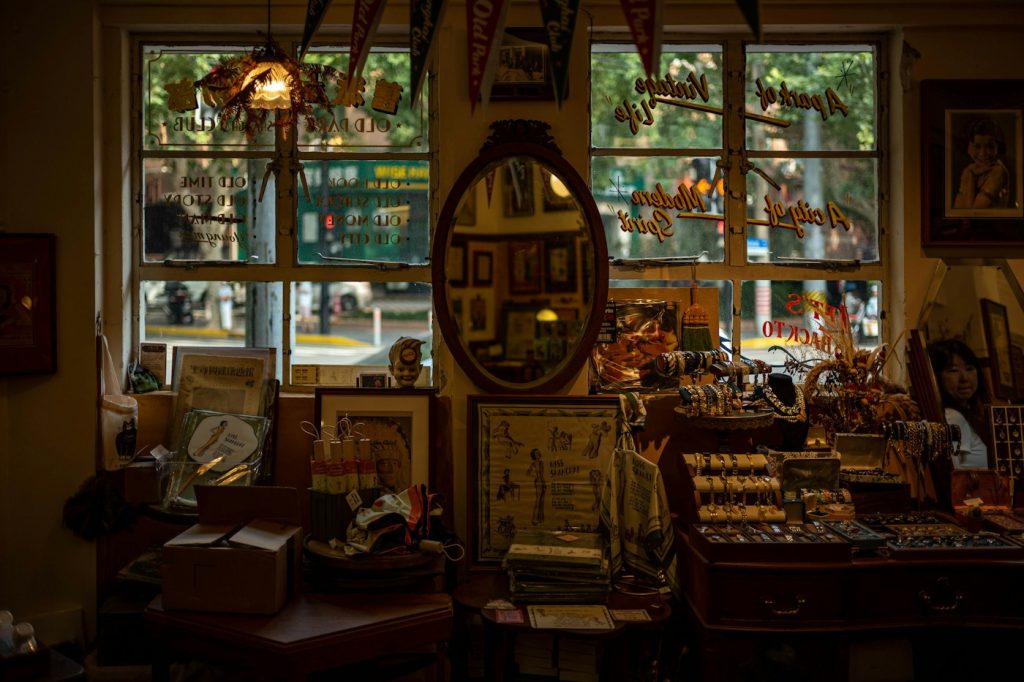 Antiques & Interiors