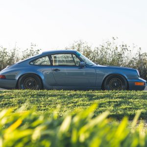 Blue classic Porsche 911